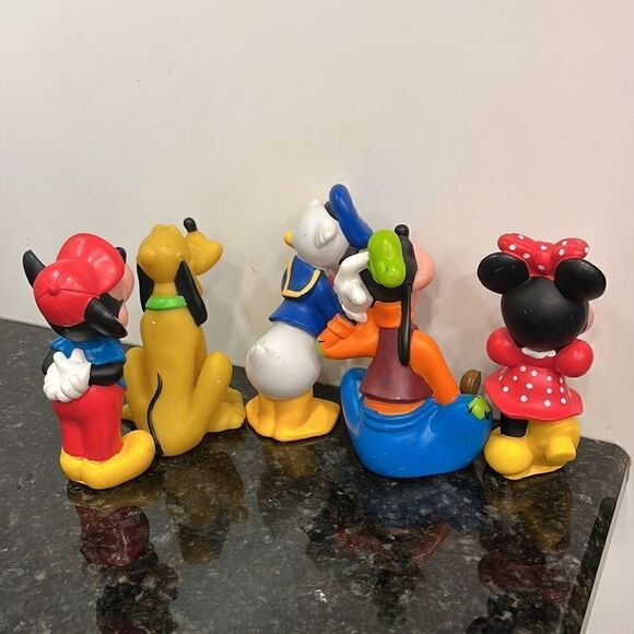 VNTG Lot of 5 Disney Characters Baby Rubber/Plastic Bath Toys 6" - Picture 2 of 4